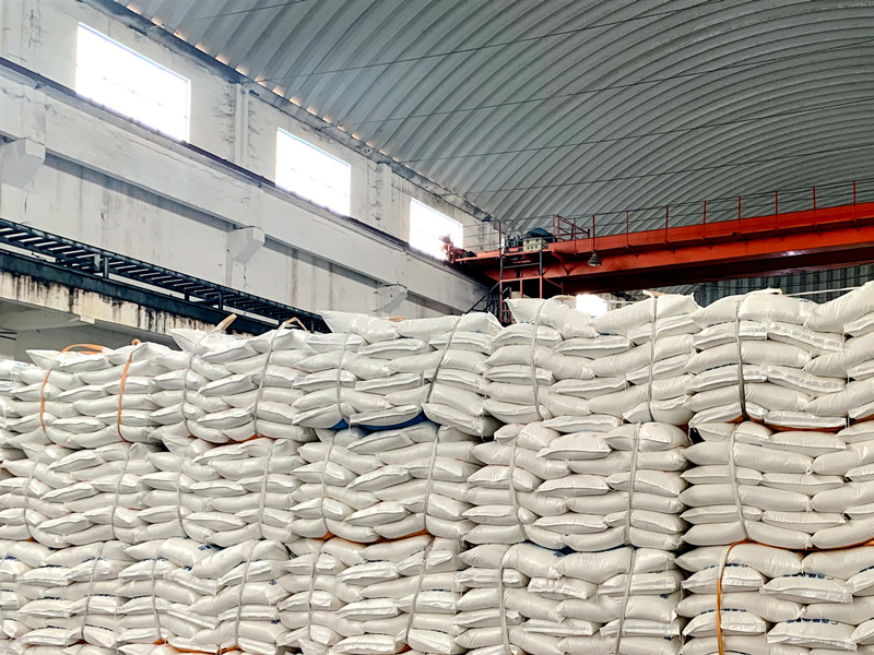 /QJ_195213696045.jpg 堆滿食糖的倉庫.jpg